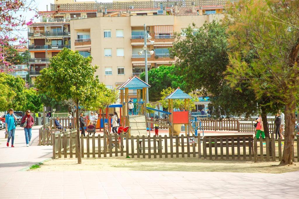 Al11 Apartamento Albert Lloret de Mar Zewnętrze zdjęcie